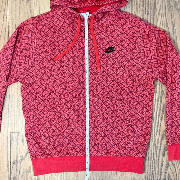 Nike Essentials Red All Over Print Pullover Hoodie Sweatshirt Size Small - Picture 13 of 16